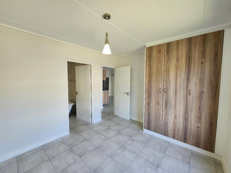 To Let 1 Bedroom Property for Rent in Gordons Bay Western Cape